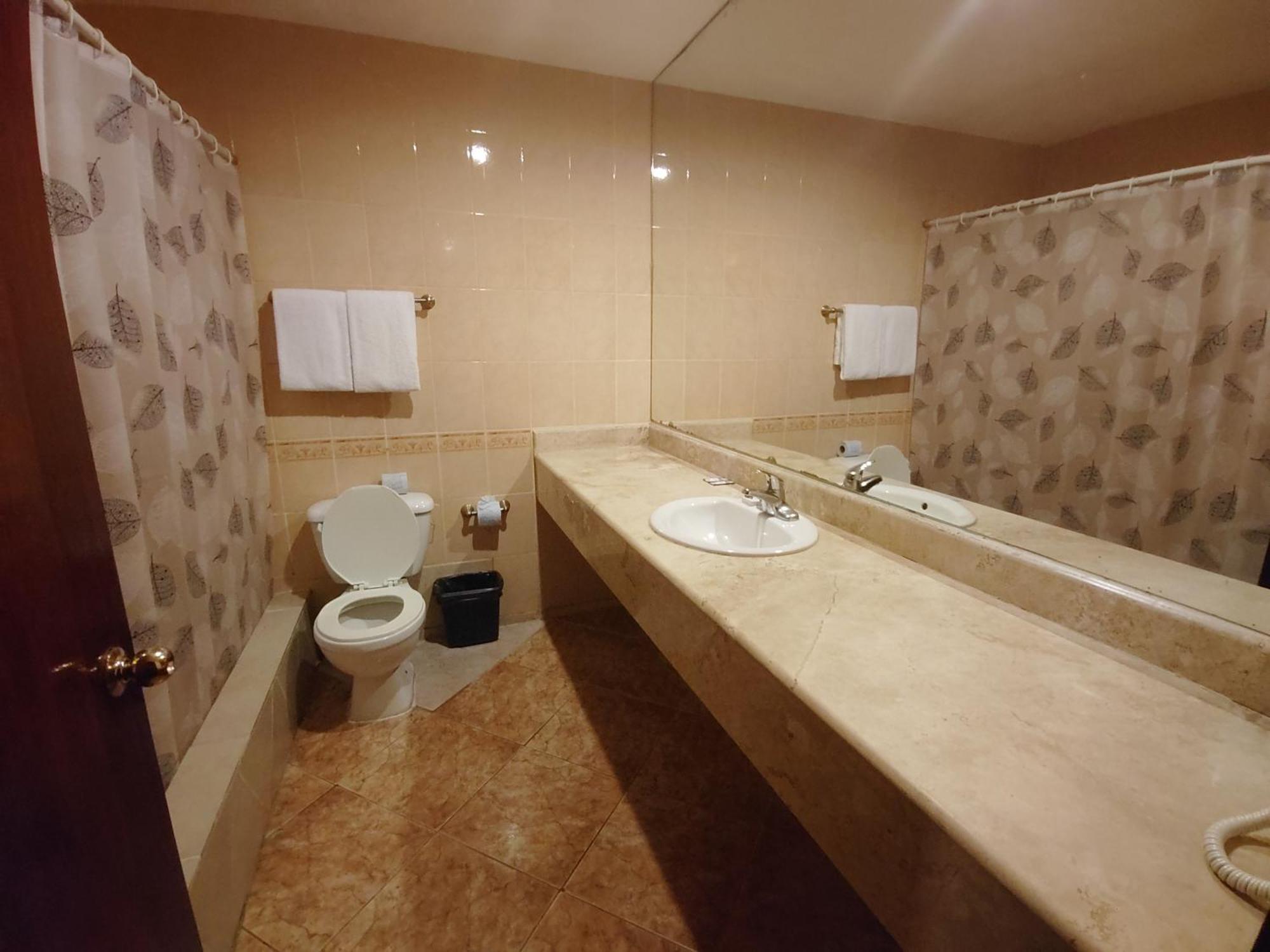 קורוזאל Princess Hotel And Casino Free Zone מראה חיצוני תמונה