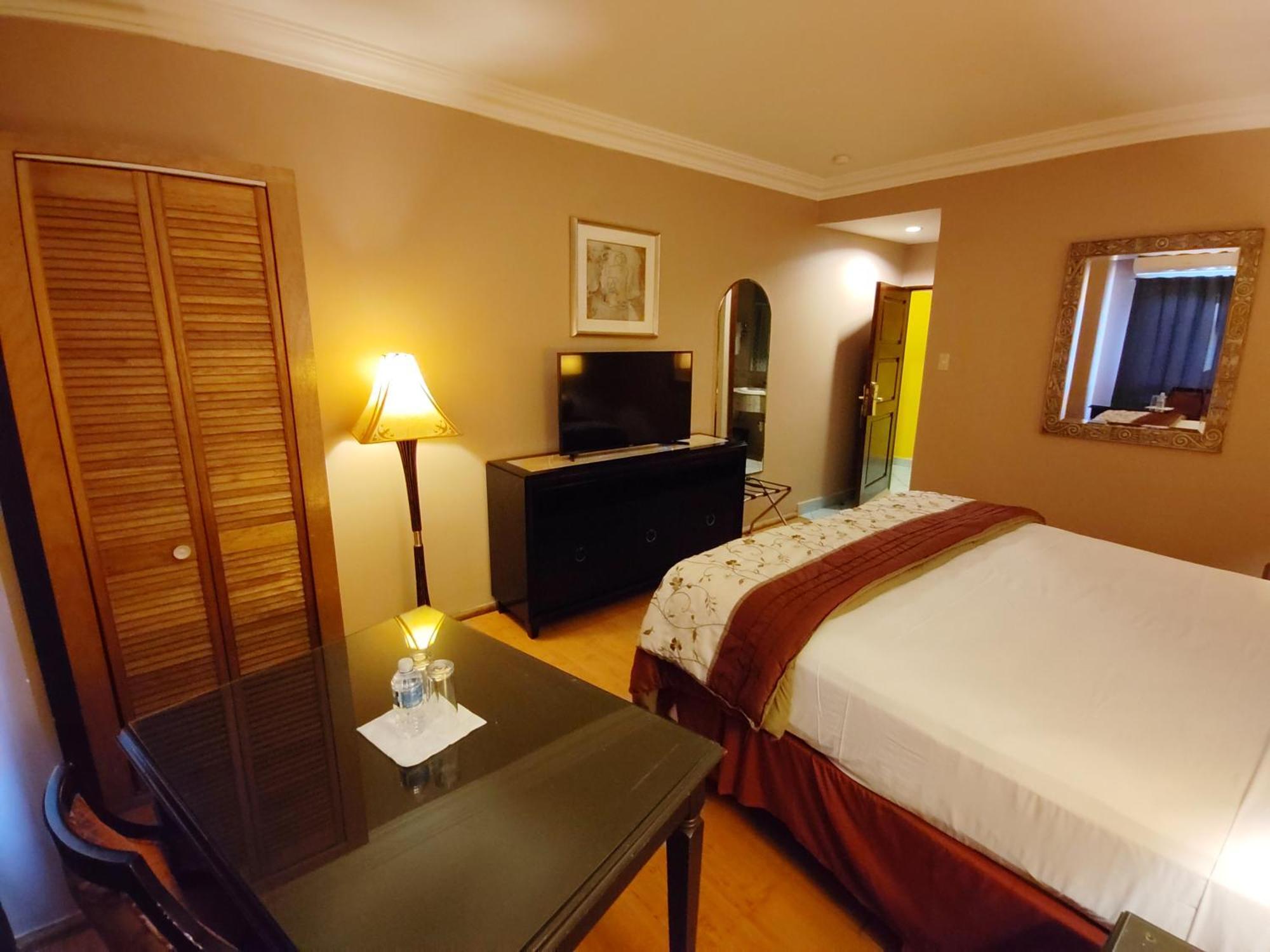 קורוזאל Princess Hotel And Casino Free Zone מראה חיצוני תמונה