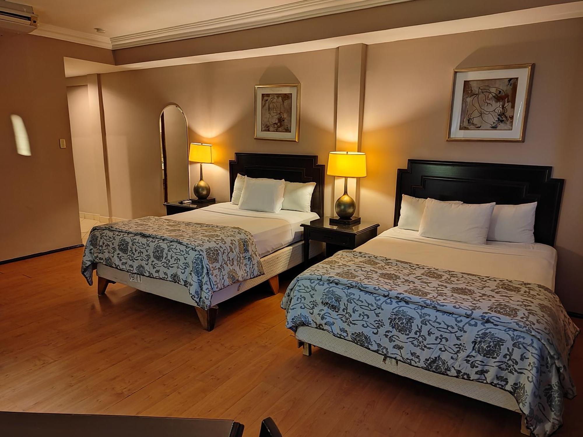קורוזאל Princess Hotel And Casino Free Zone מראה חיצוני תמונה