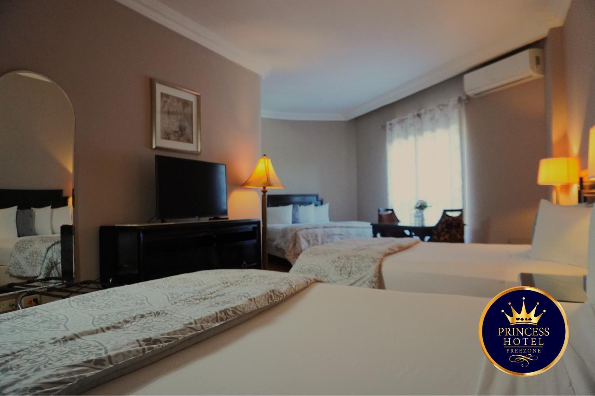 קורוזאל Princess Hotel And Casino Free Zone מראה חיצוני תמונה