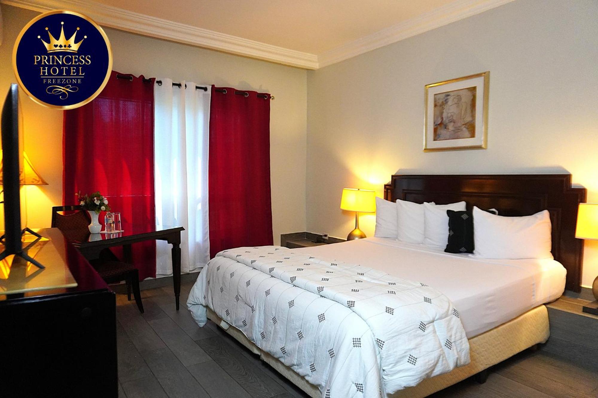 קורוזאל Princess Hotel And Casino Free Zone מראה חיצוני תמונה